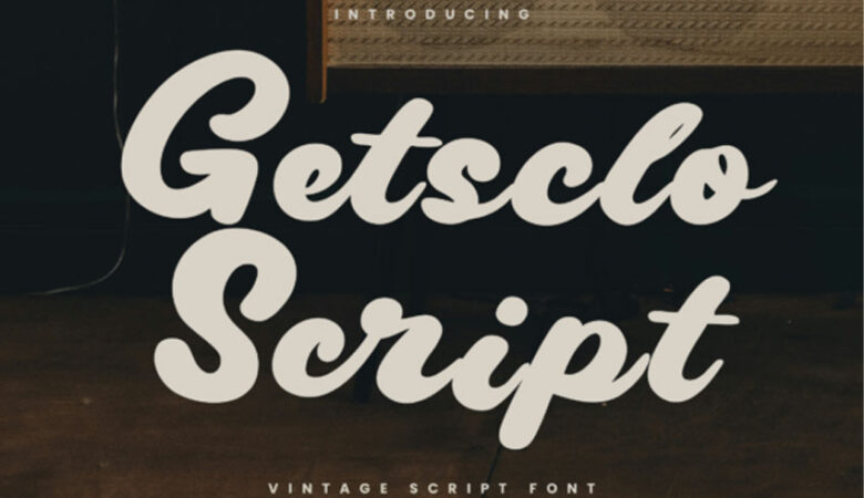 Gestclo Script Font